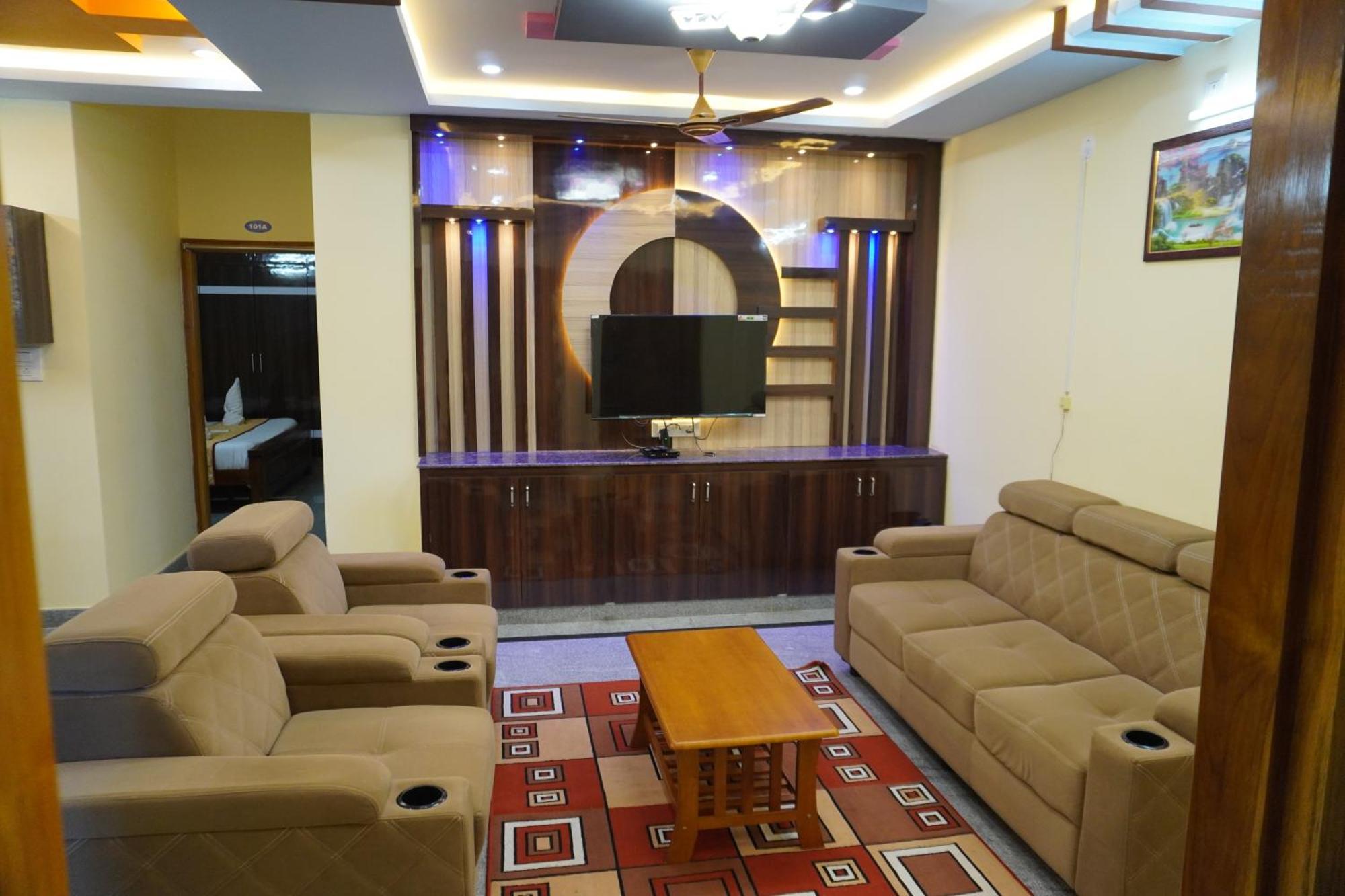 Tirumala Premium Home Stay Tirupati Extérieur photo