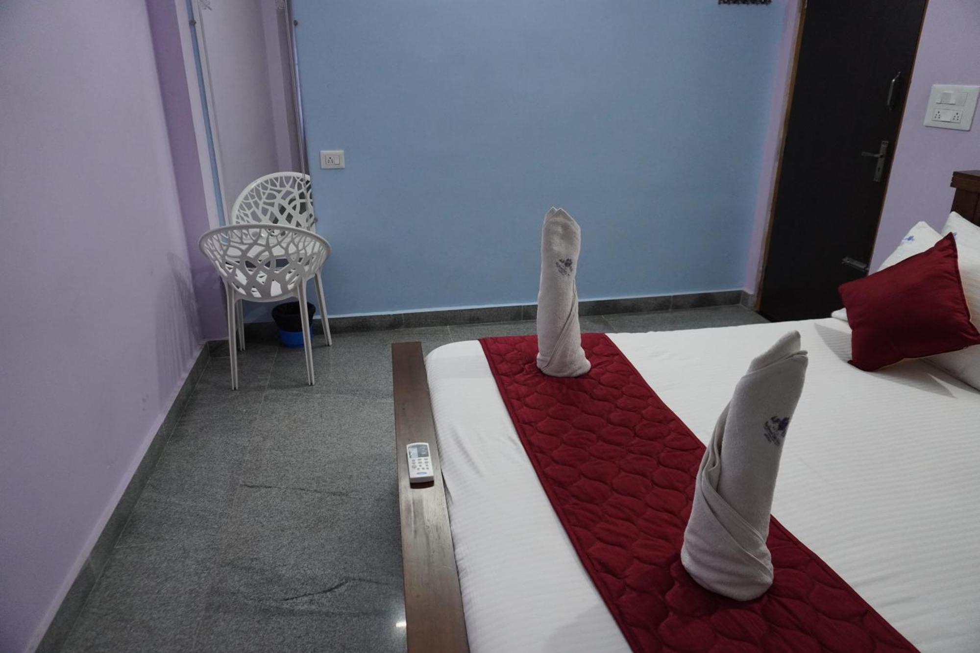 Tirumala Premium Home Stay Tirupati Extérieur photo