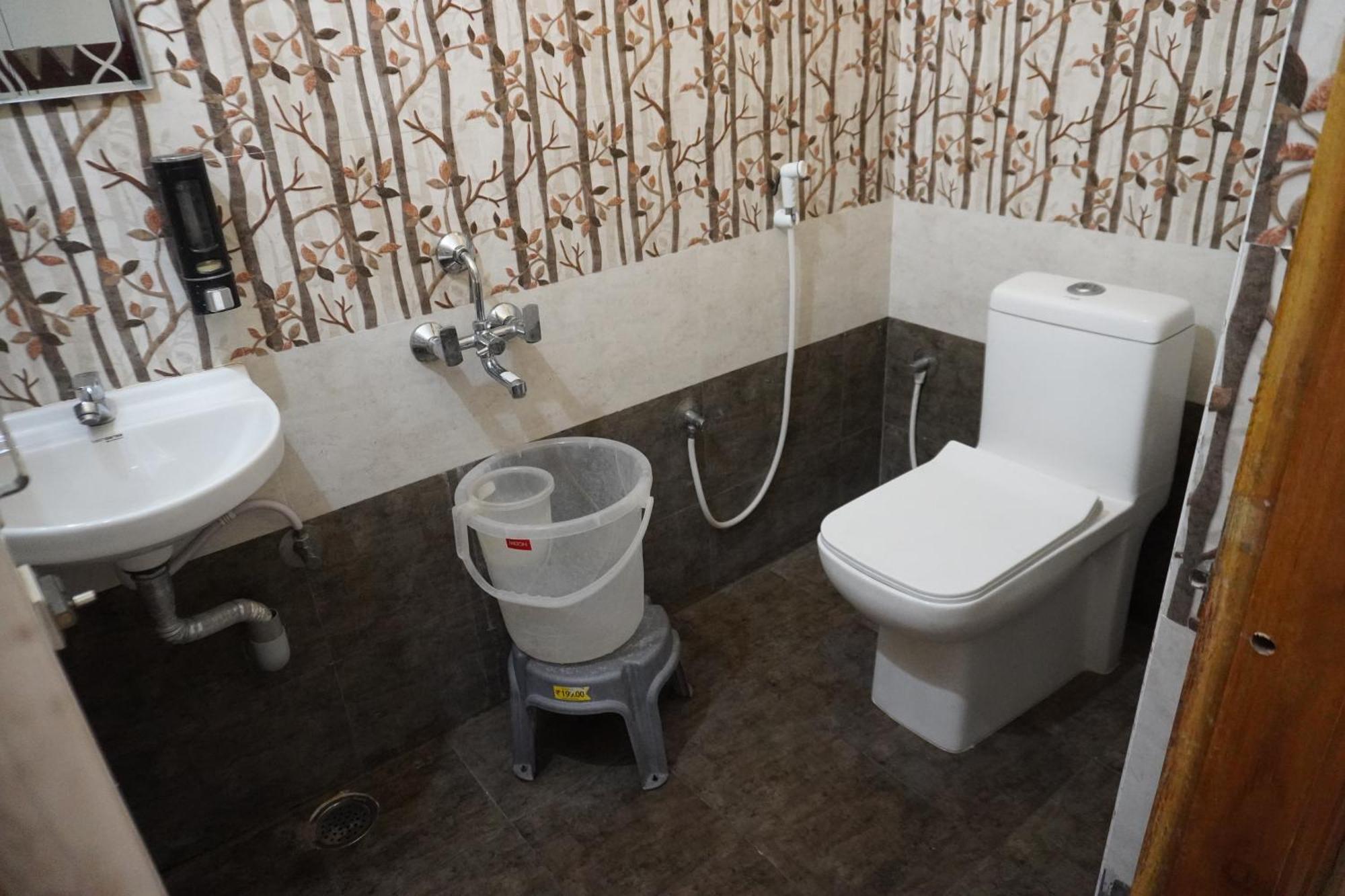 Tirumala Premium Home Stay Tirupati Extérieur photo
