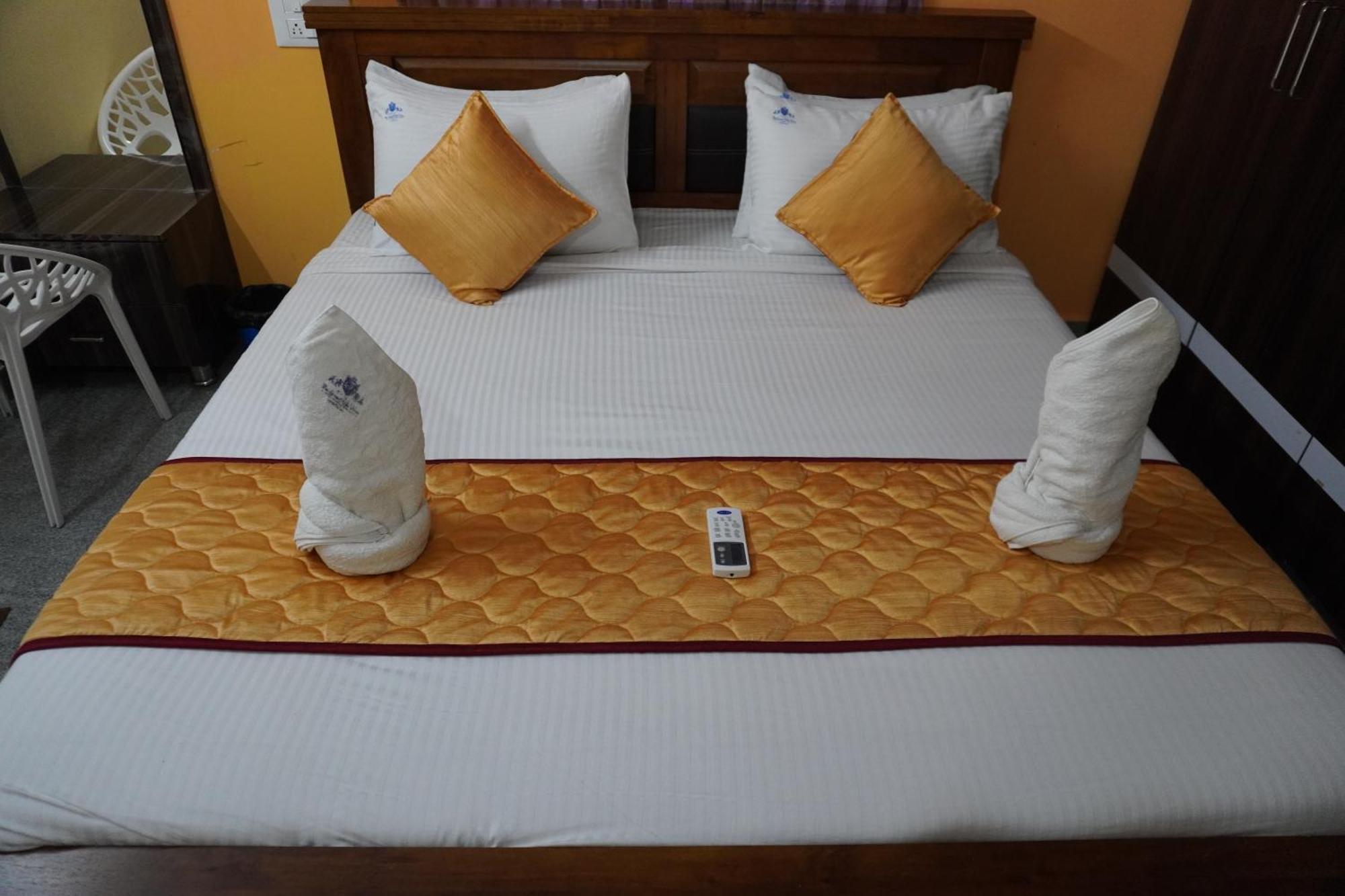 Tirumala Premium Home Stay Tirupati Extérieur photo